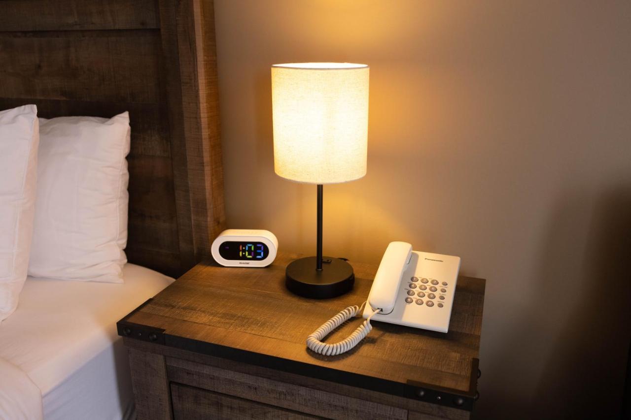 Motel 7 Inn & Suites Beresford Εξωτερικό φωτογραφία