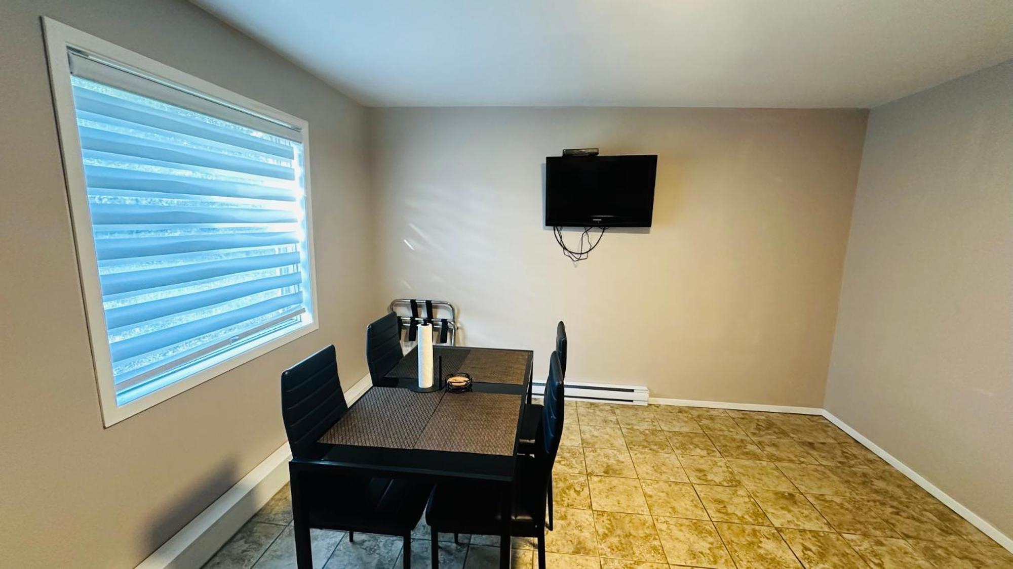 Motel 7 Inn & Suites Beresford Εξωτερικό φωτογραφία