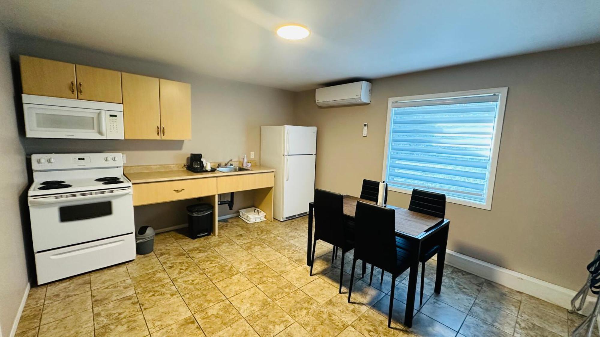 Motel 7 Inn & Suites Beresford Εξωτερικό φωτογραφία
